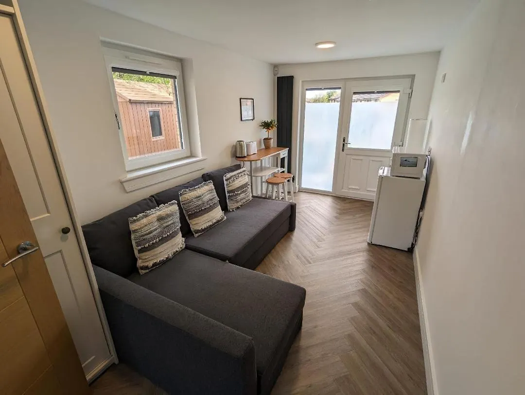 En-Suite Double Room With Private Entrance Эдинбург Великобритания
